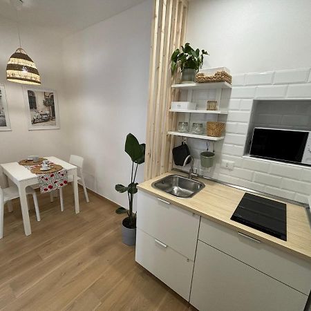 La Maison Appartement - A 200M Dal Porto Чивитавекия Екстериор снимка