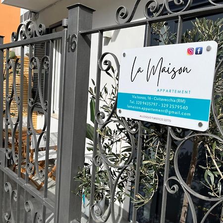 La Maison Appartement - A 200M Dal Porto Чивитавекия Екстериор снимка