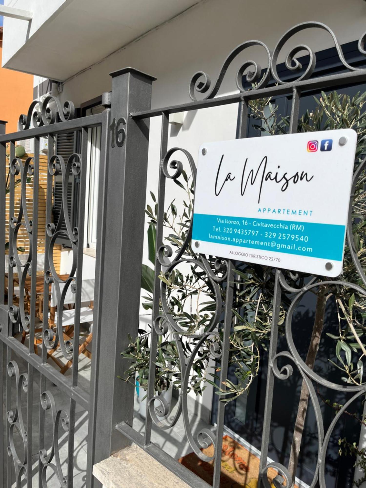 La Maison Appartement - A 200M Dal Porto Чивитавекия Екстериор снимка